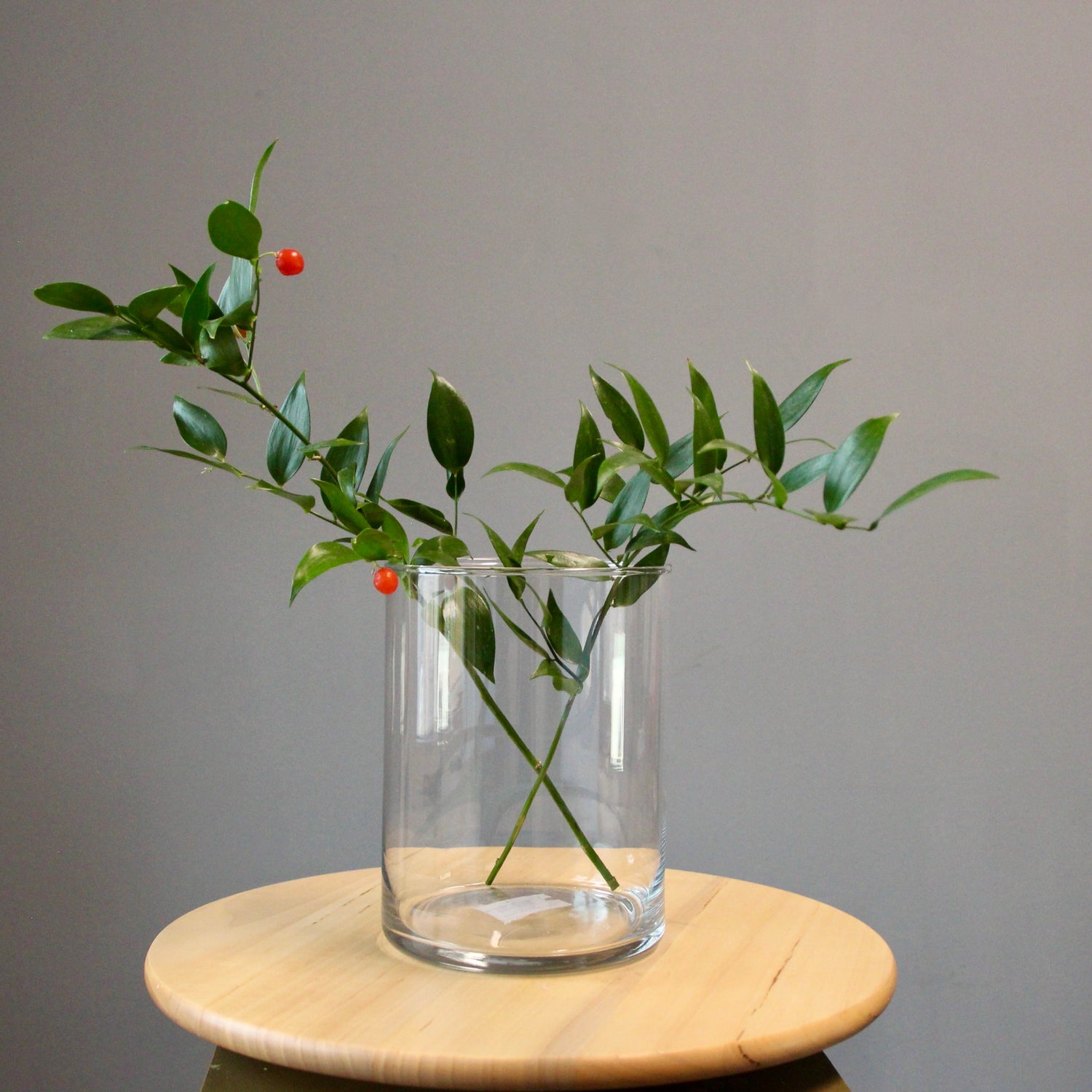 glass vases gift in Genoa