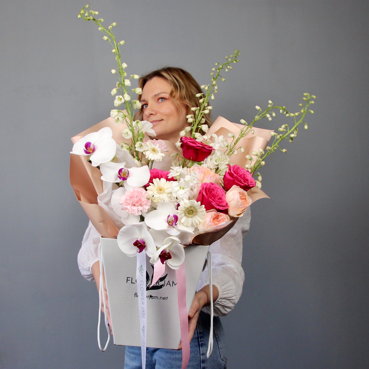 pink roses bouquet delivery genova