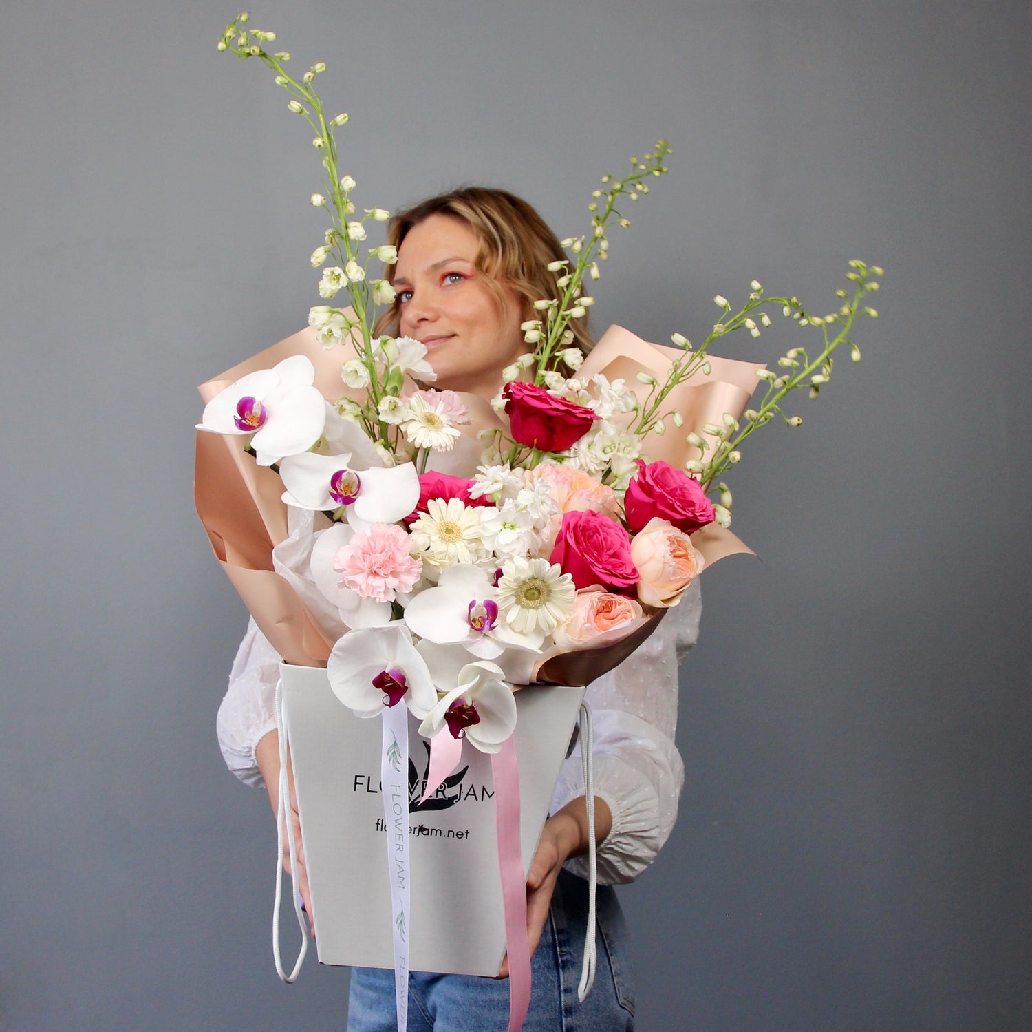 pink roses bouquet delivery genova