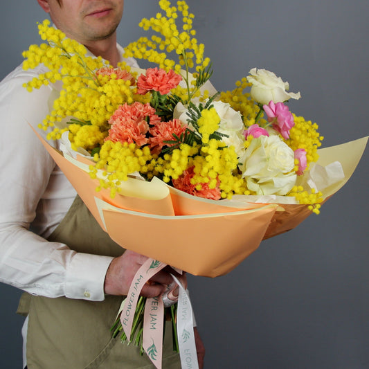 yellow mimosa bouquet