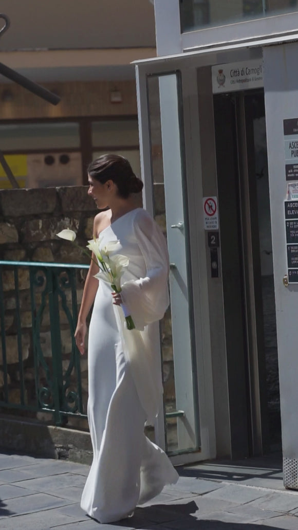 Timeless Elegance - video preview image