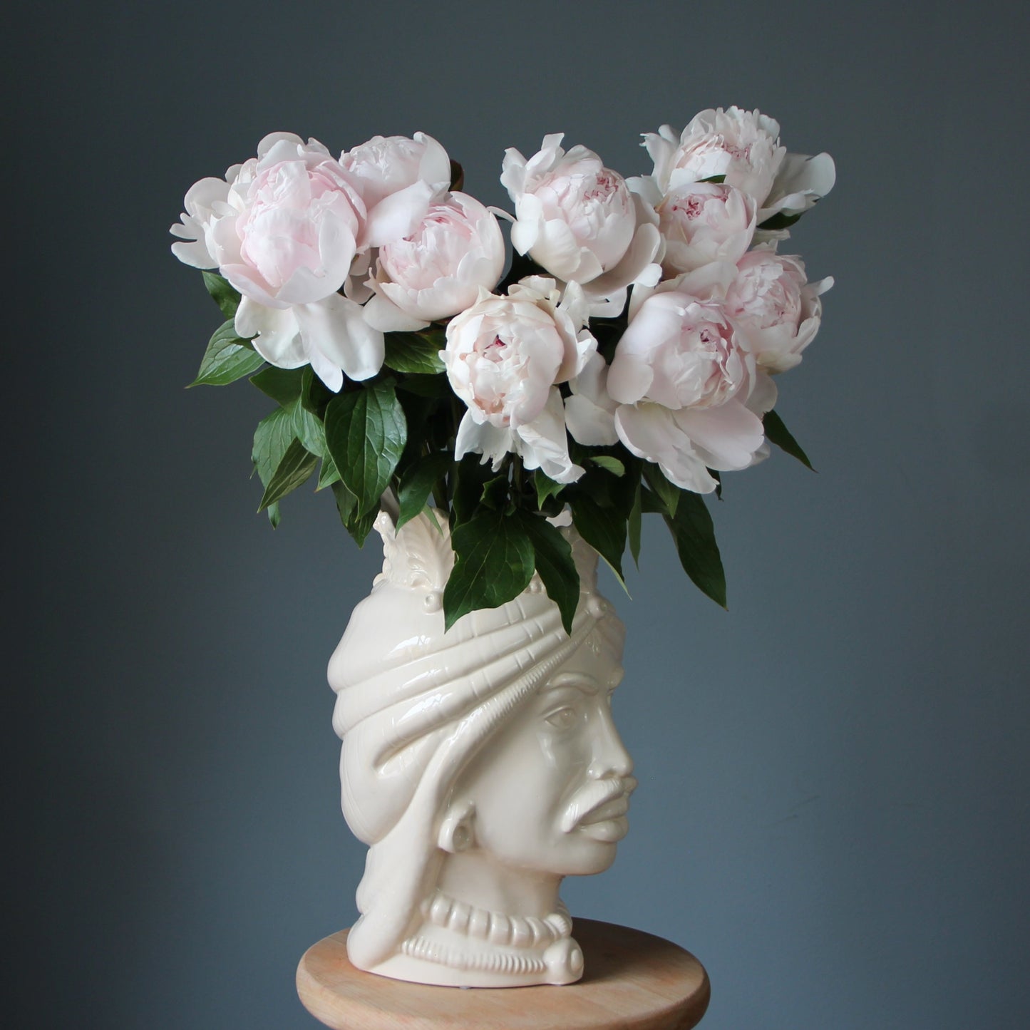 flower shop Genoa bouquet of Peonies