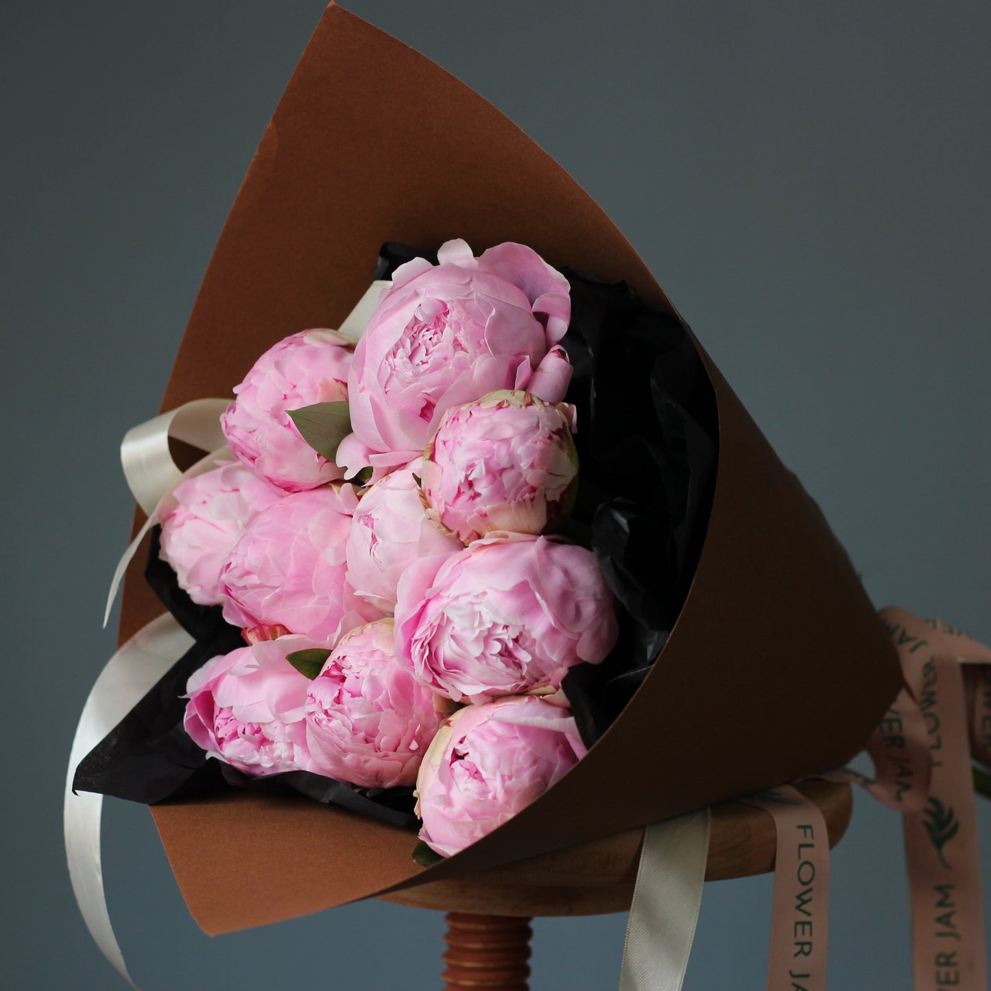 consegna fiori genova bouquet of Peonies