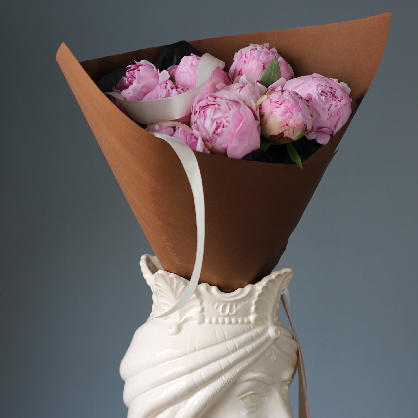 peonies in Genoa delivery bouquet of Peonies