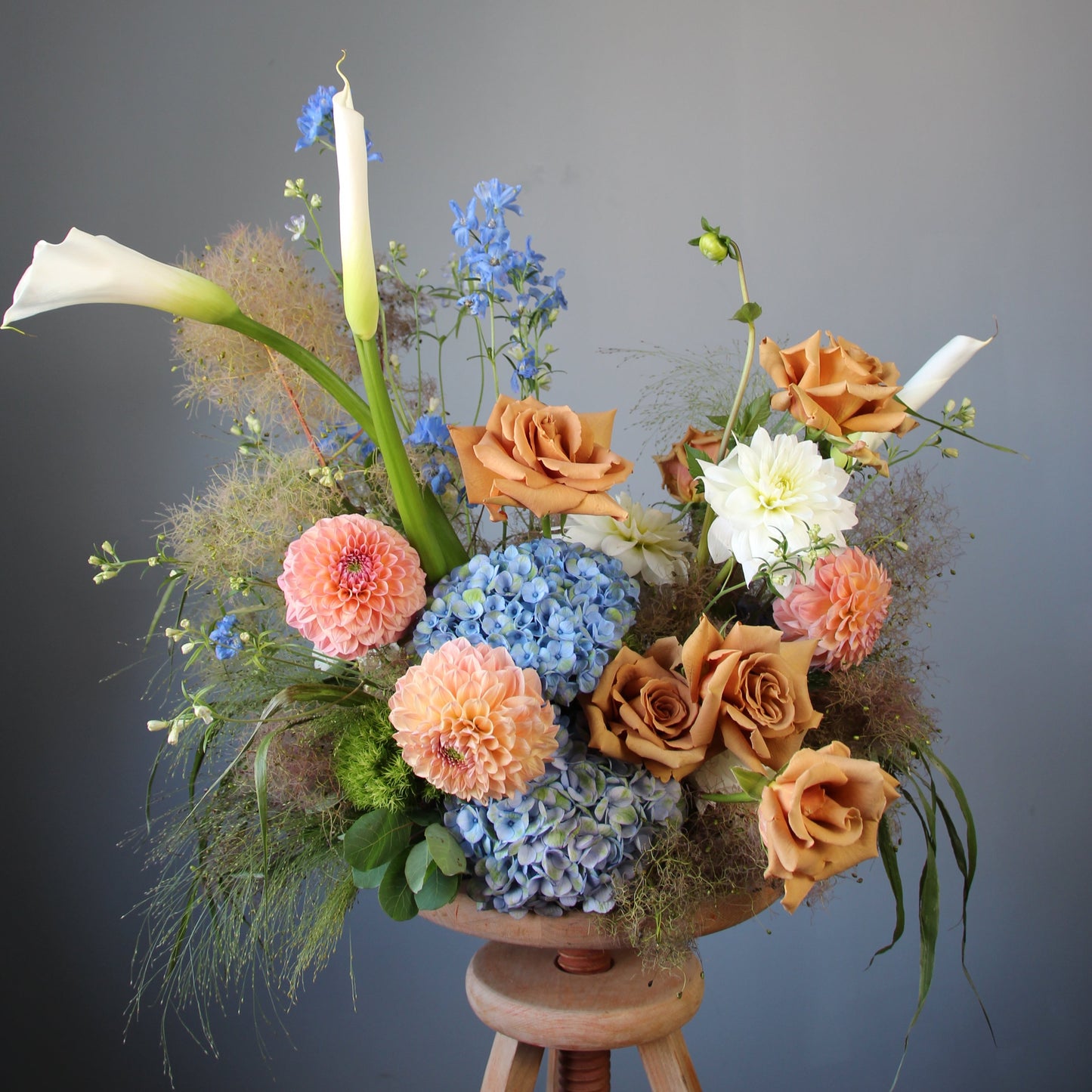 flower delivery Genoa interior flowers