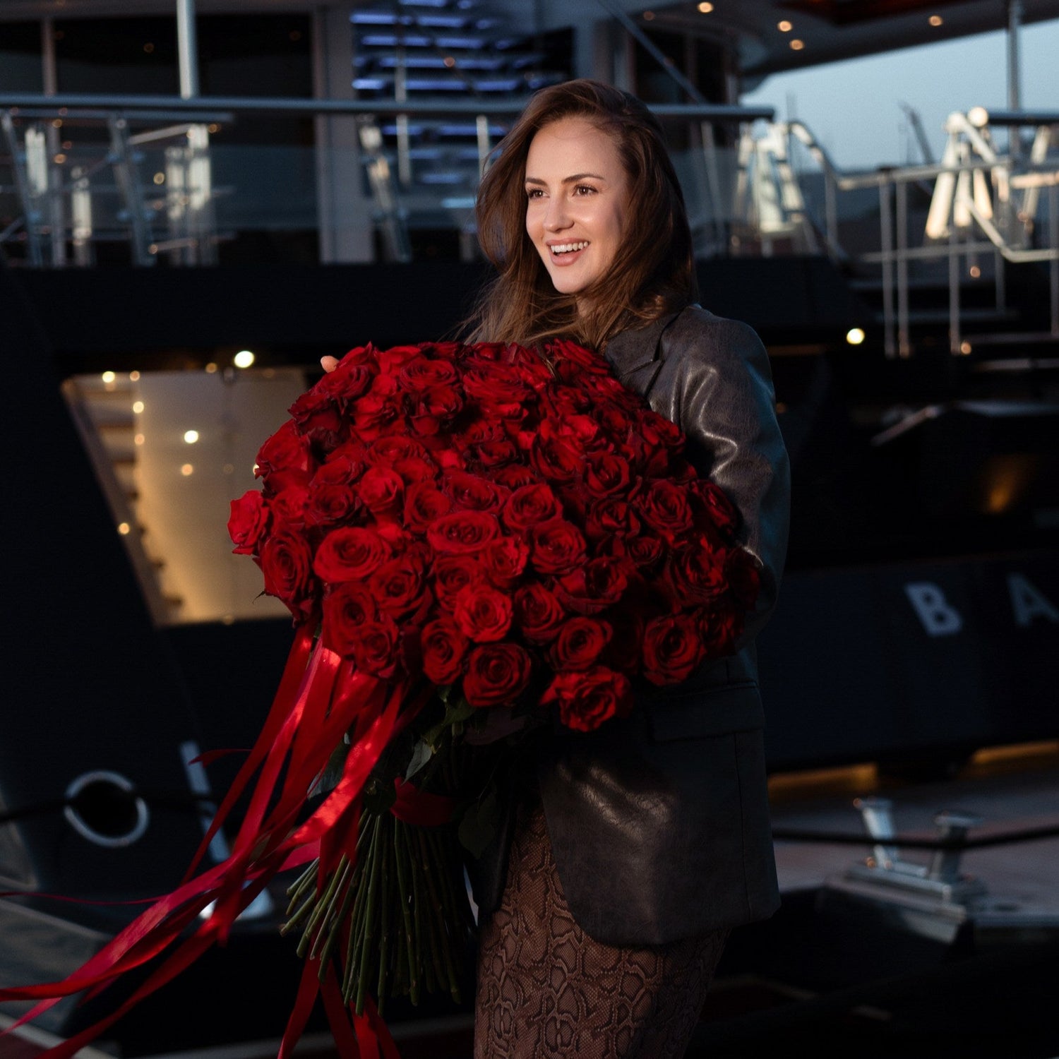 fiori rose rosse consegna genova  Red Roses