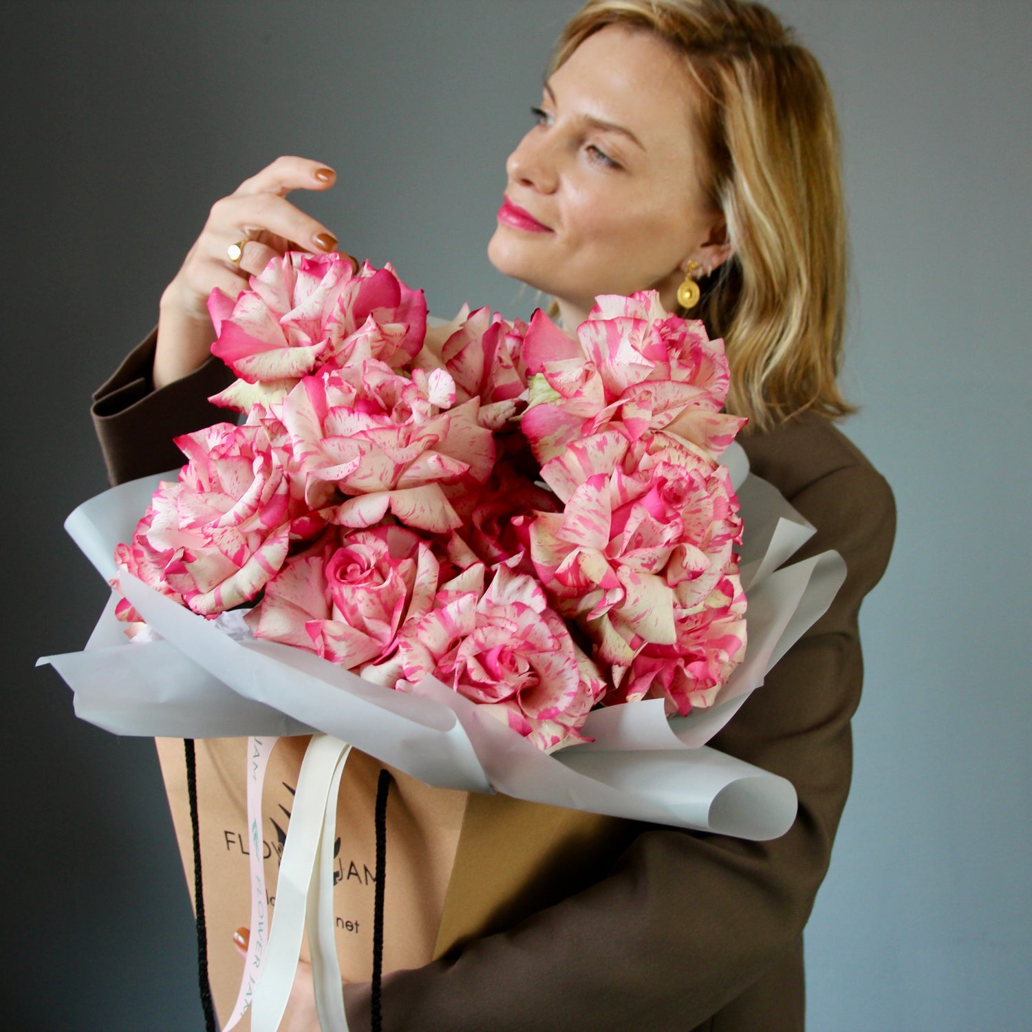 Roses order in italy delicery Bouquet of Flowers