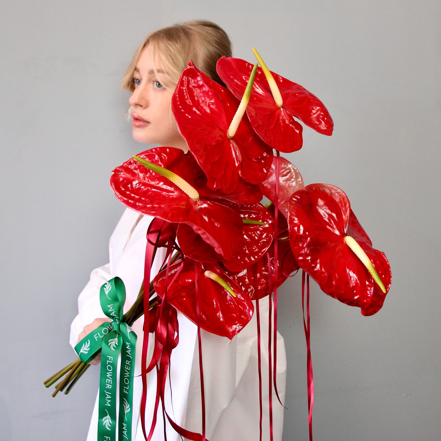 red anthurium genova Bouquet of Flowers