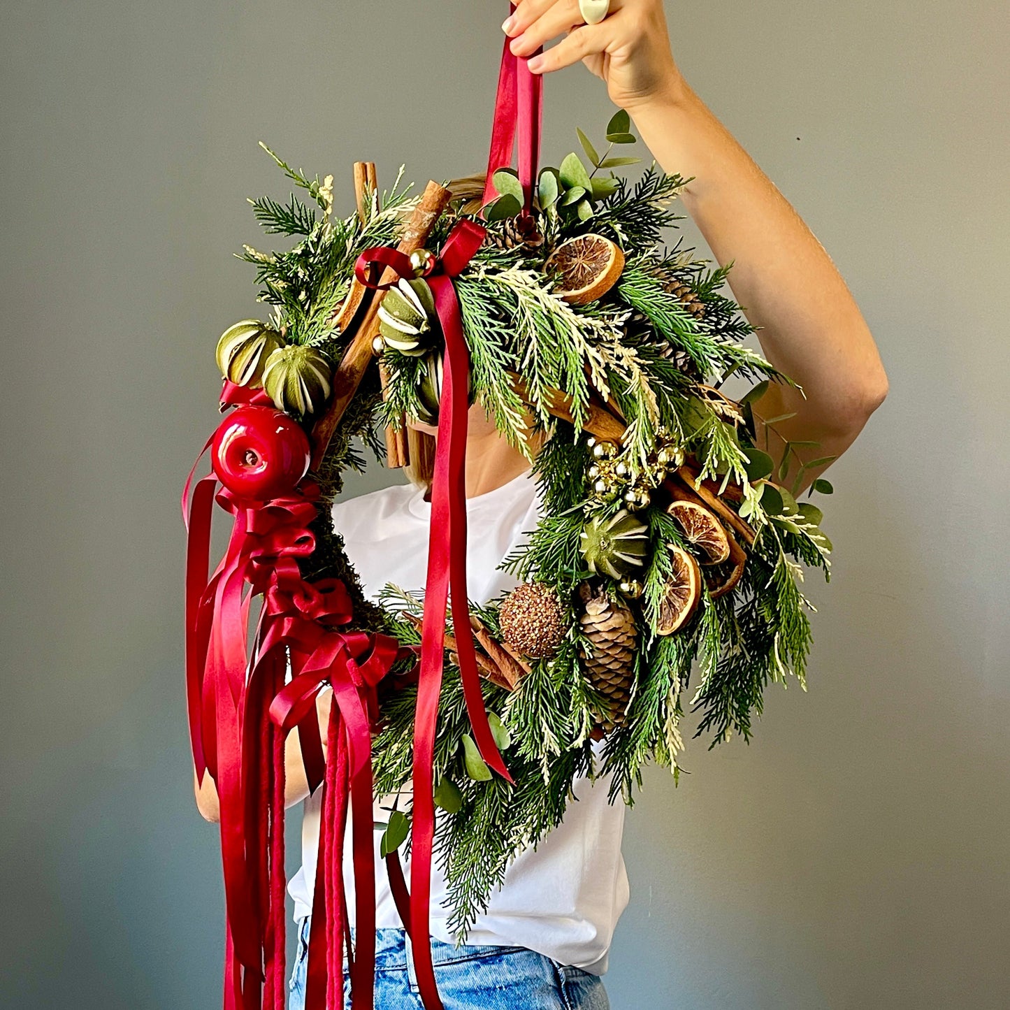 Ghirlanda di Natale genova consegna Flower Composition