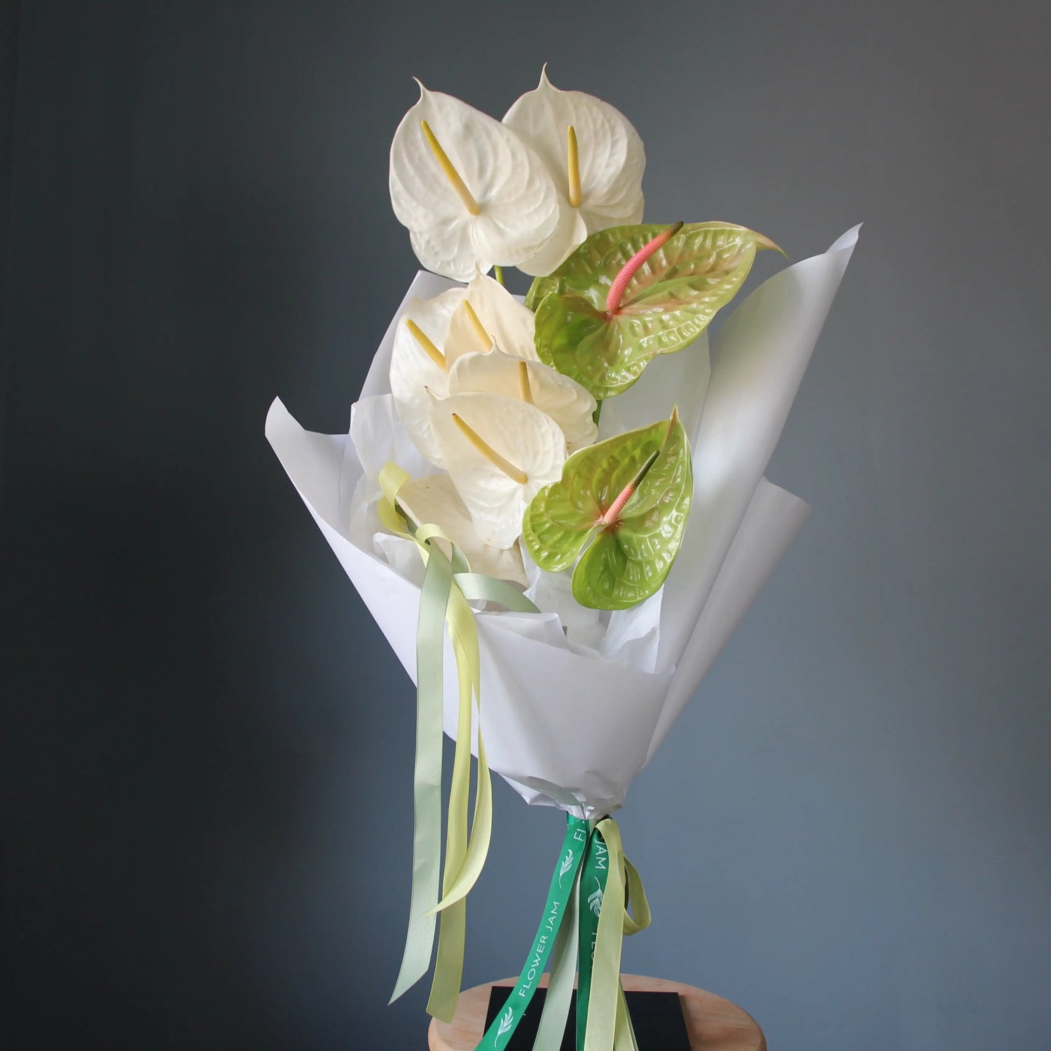 white anthurium bouquet Anthurims – FLOWER JAM