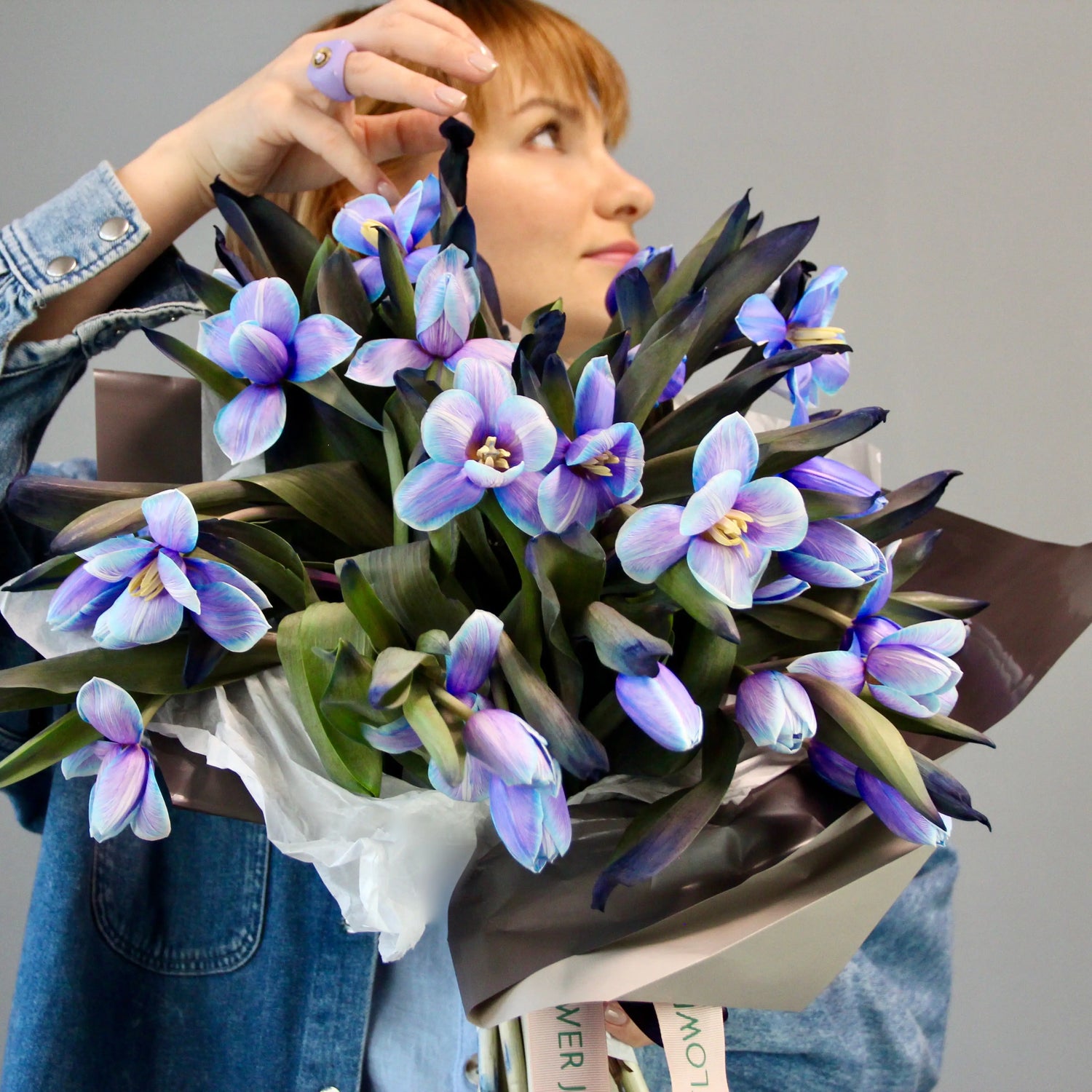 bouquet of blue tulips