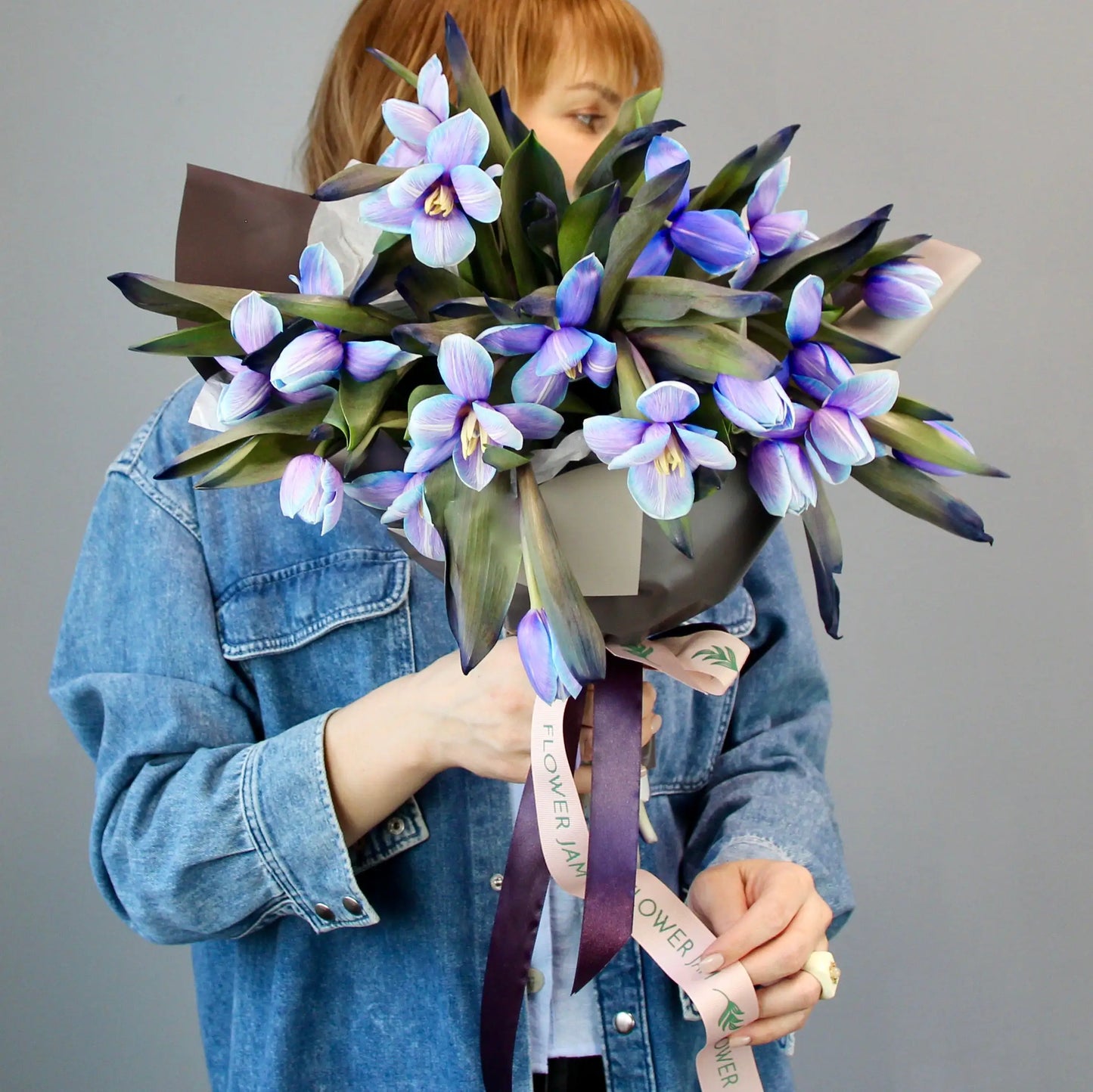 bouquet of blue tulips