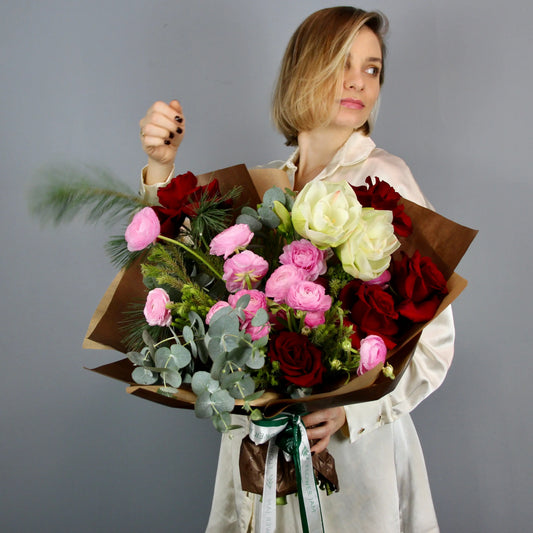bouquet of roses, ranunculus and eucalipt