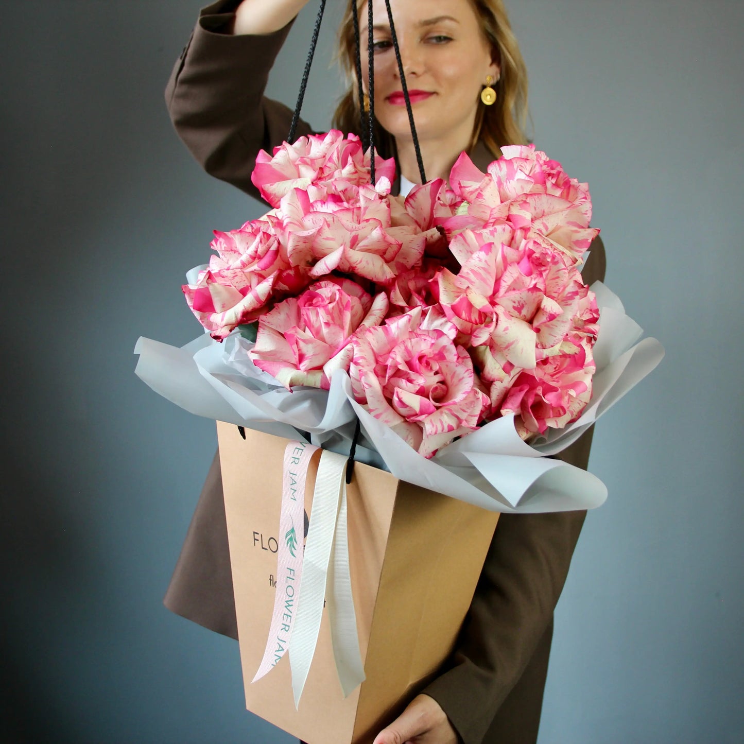 bouquet of bicolour roses