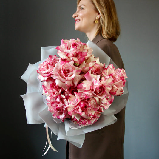 bouquet of Tender and bicolour roses