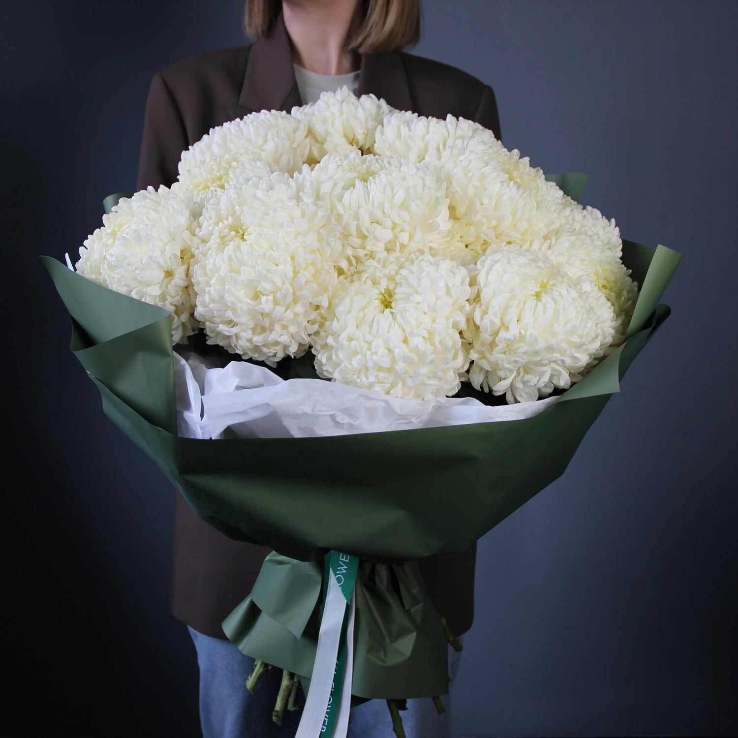 chrysanthemum bianco genova Bouquet of Flowers
