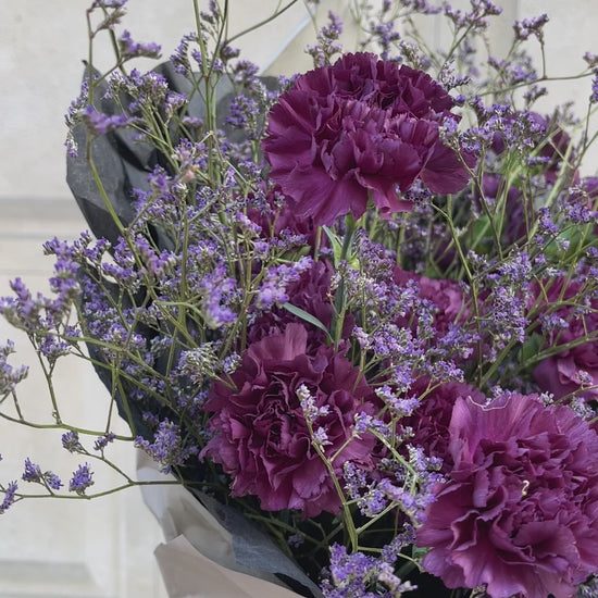 fresh flowers delivery in Genoa