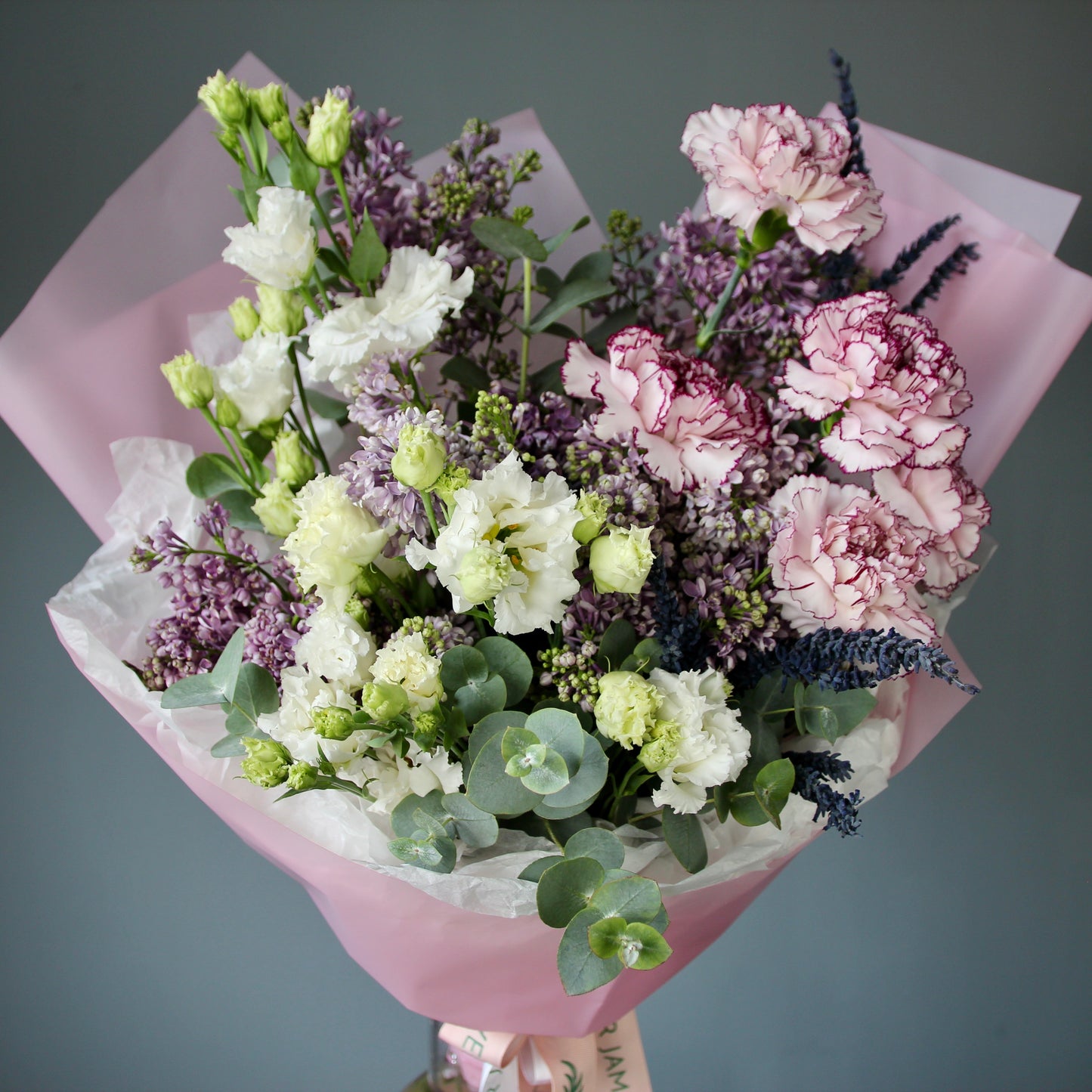 flower delivery in Genoa Bouquet of Flowers