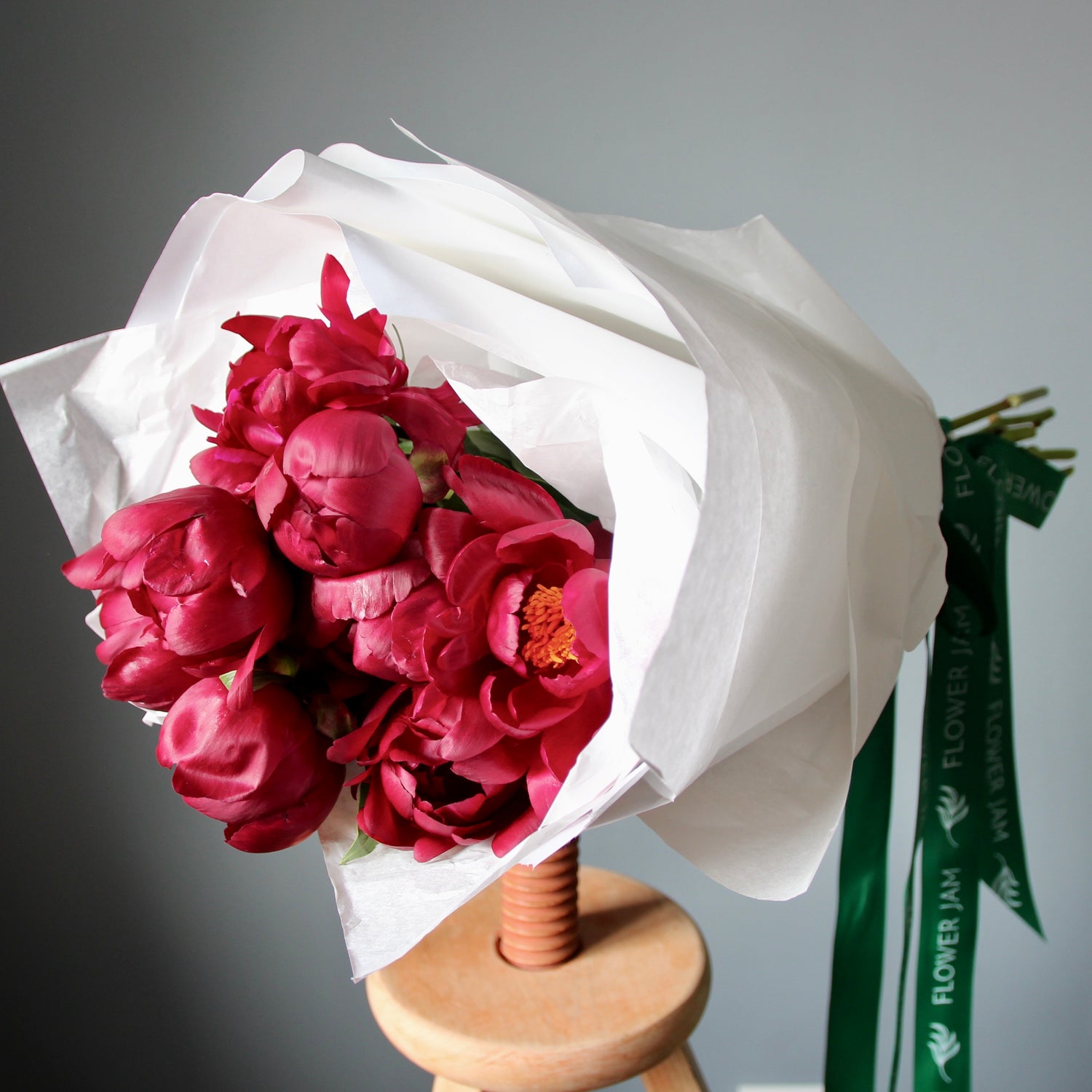 consegna fiori genova Peonies