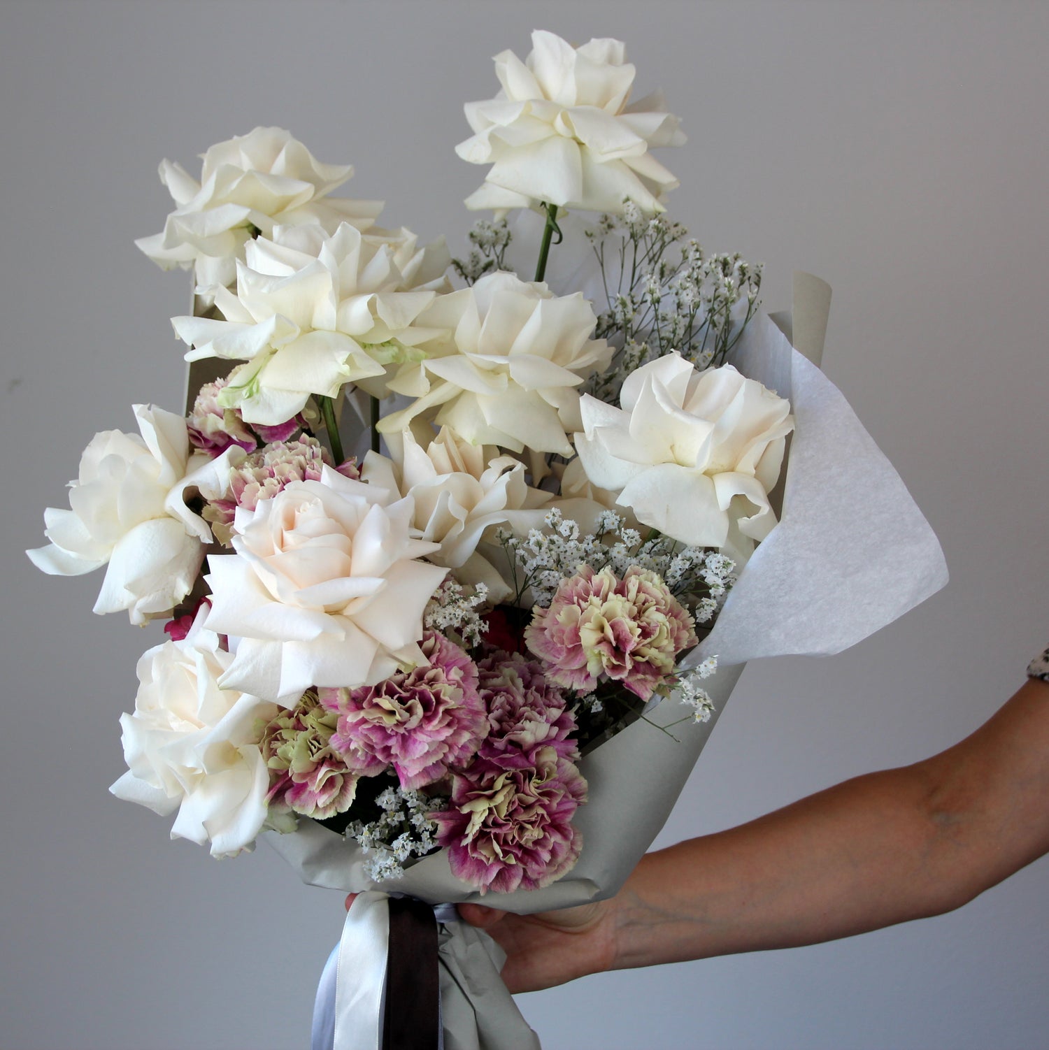 flowers delivery genoa Flowers