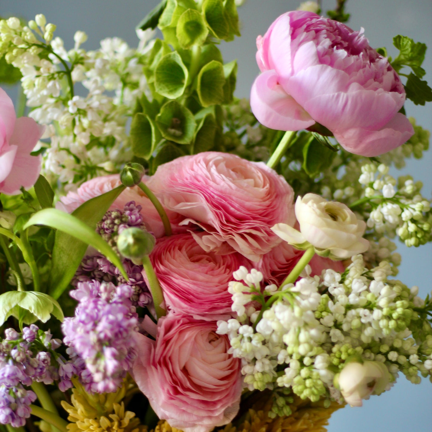 flowers delivery  Genoa liguria Bouquet of Flowers