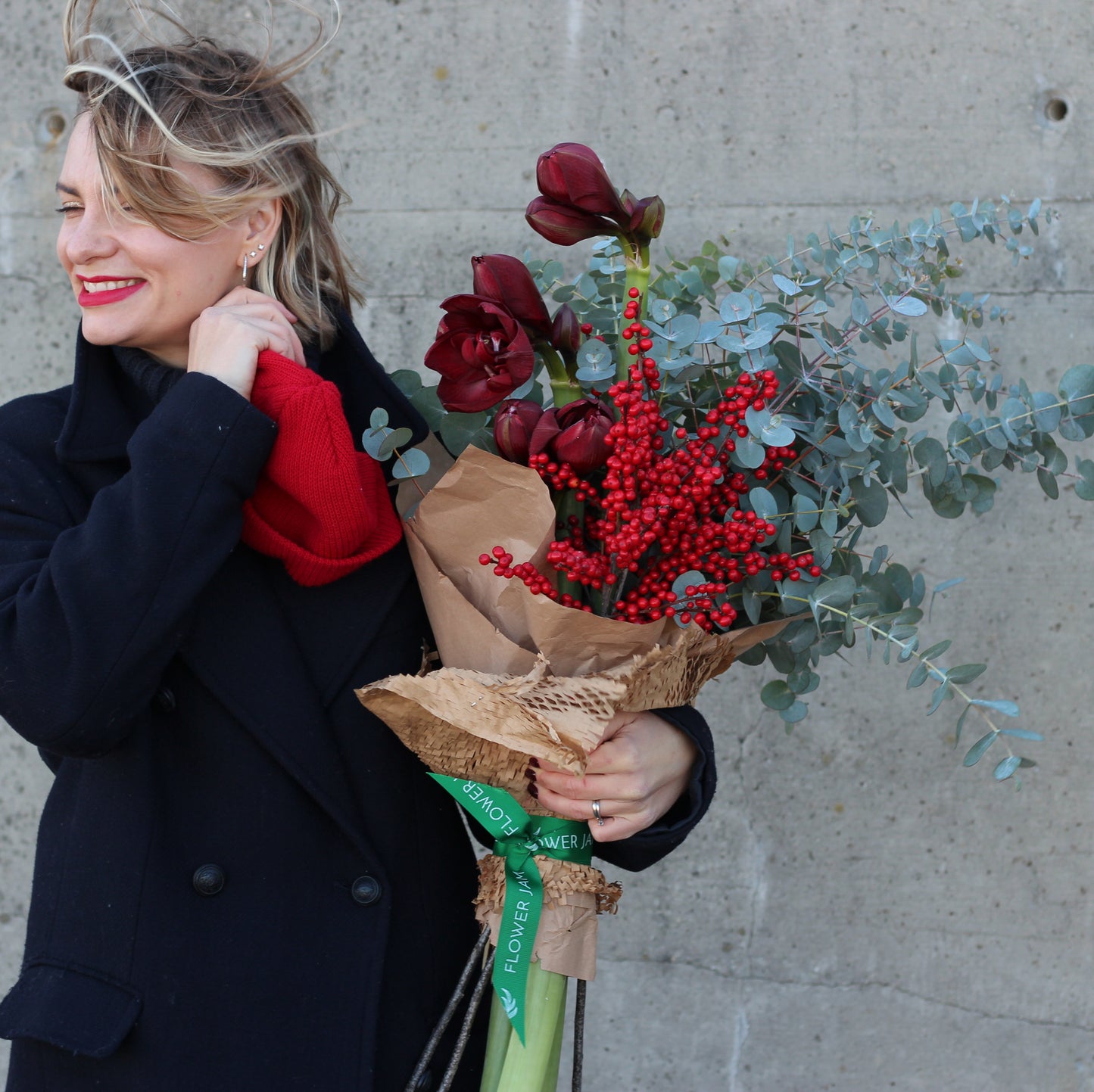 Red berries and eucaliptus bouquet  product_type