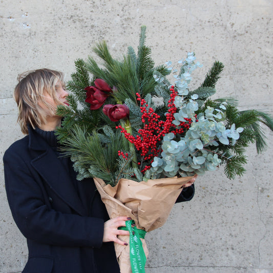 christmas tree bouquet deliveri in Genoa Bouquet of Flowers