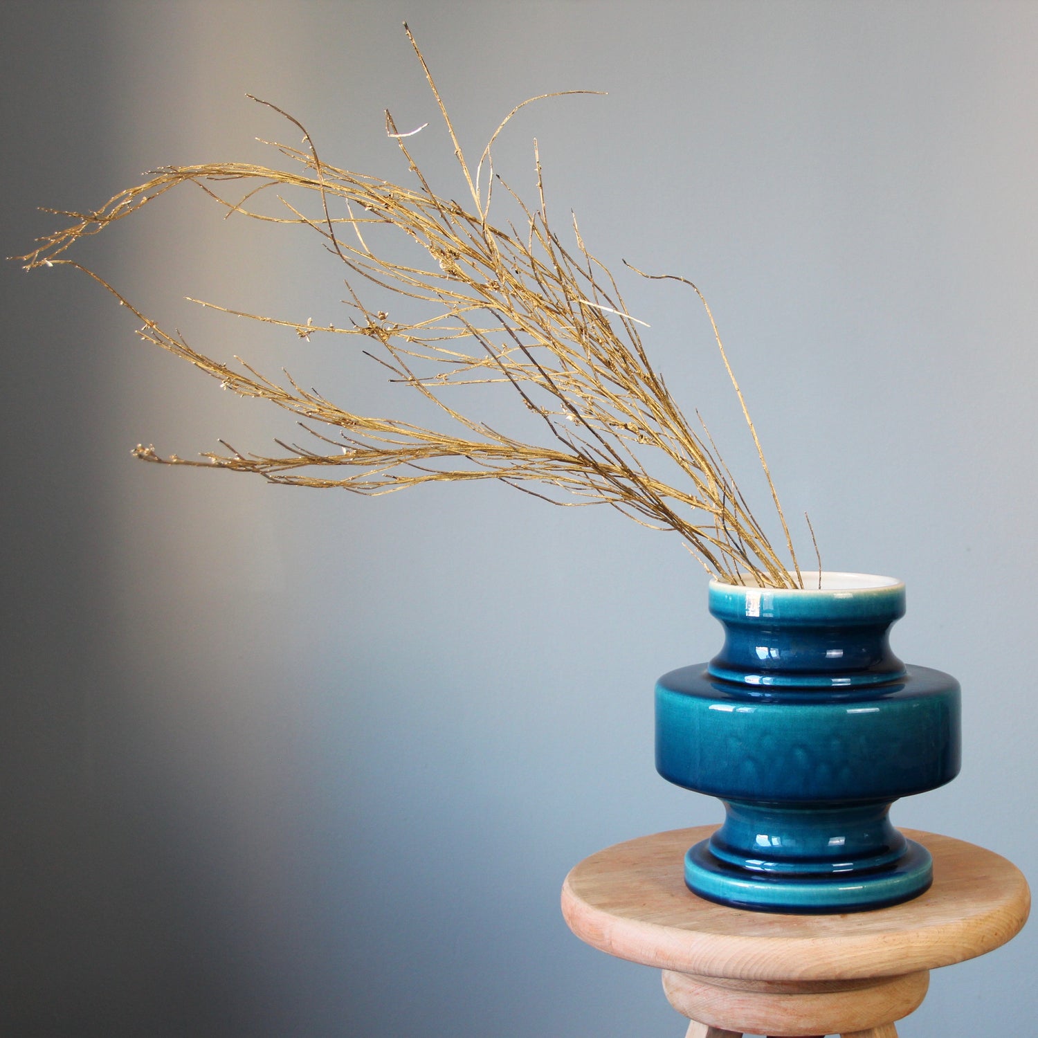 modern ceramic vase in Genoa