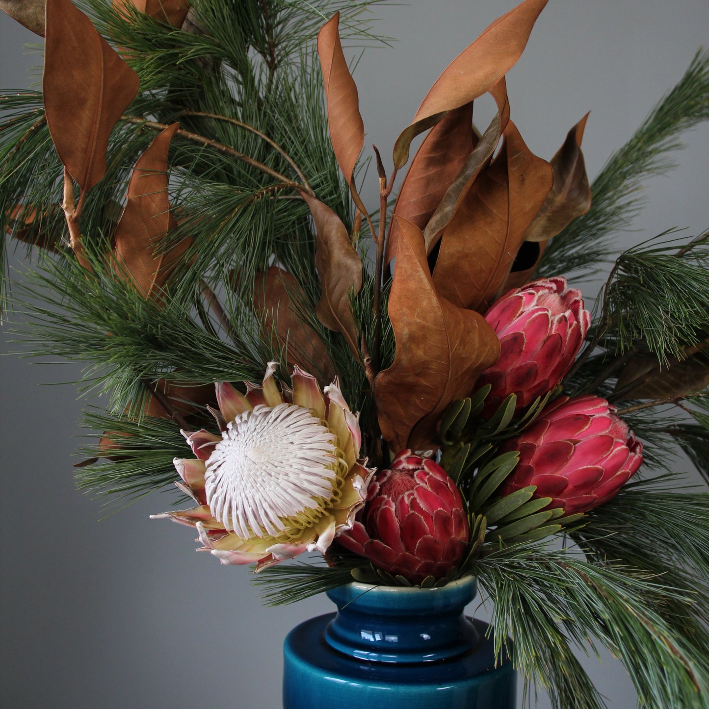 Flower delivery in Genova interior flowers