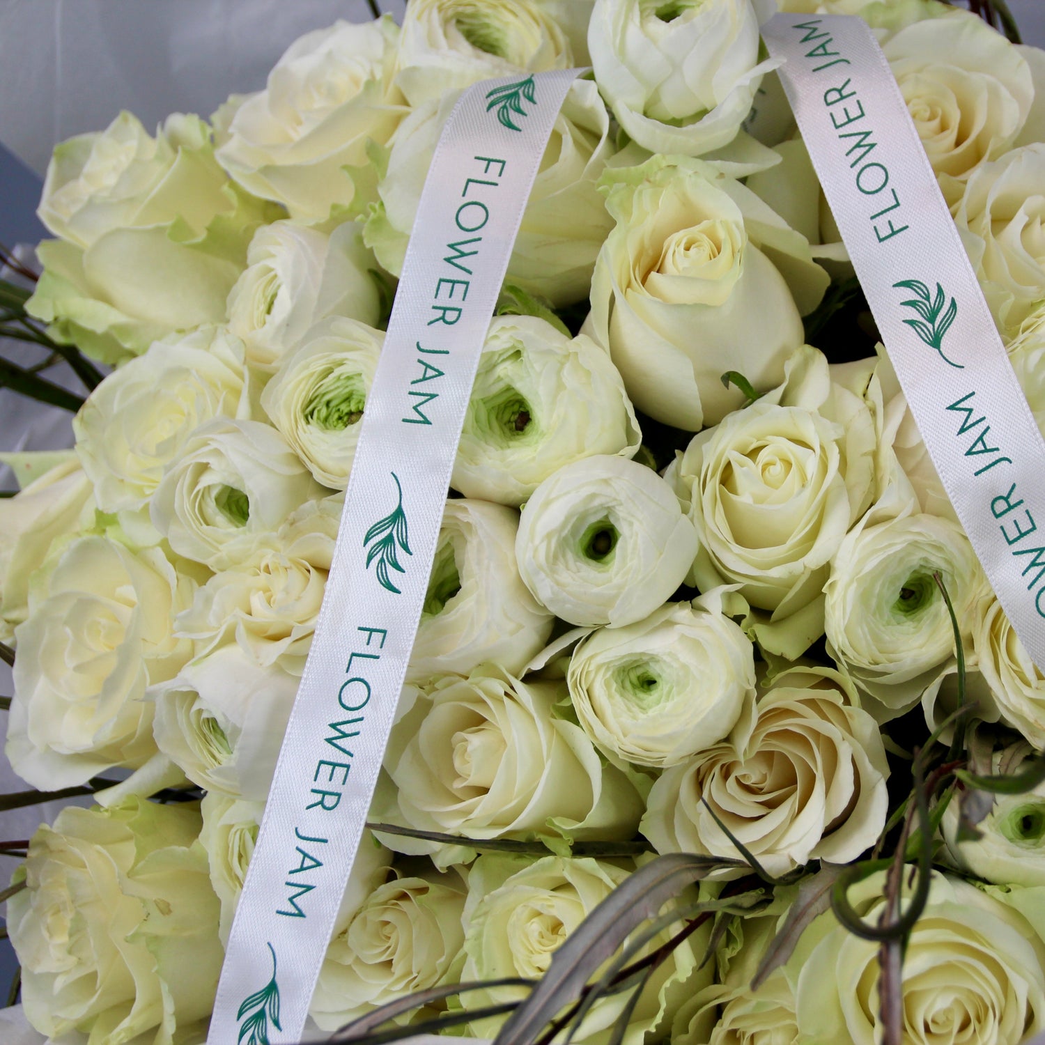White roses order Genoa Bouquet of Flowers