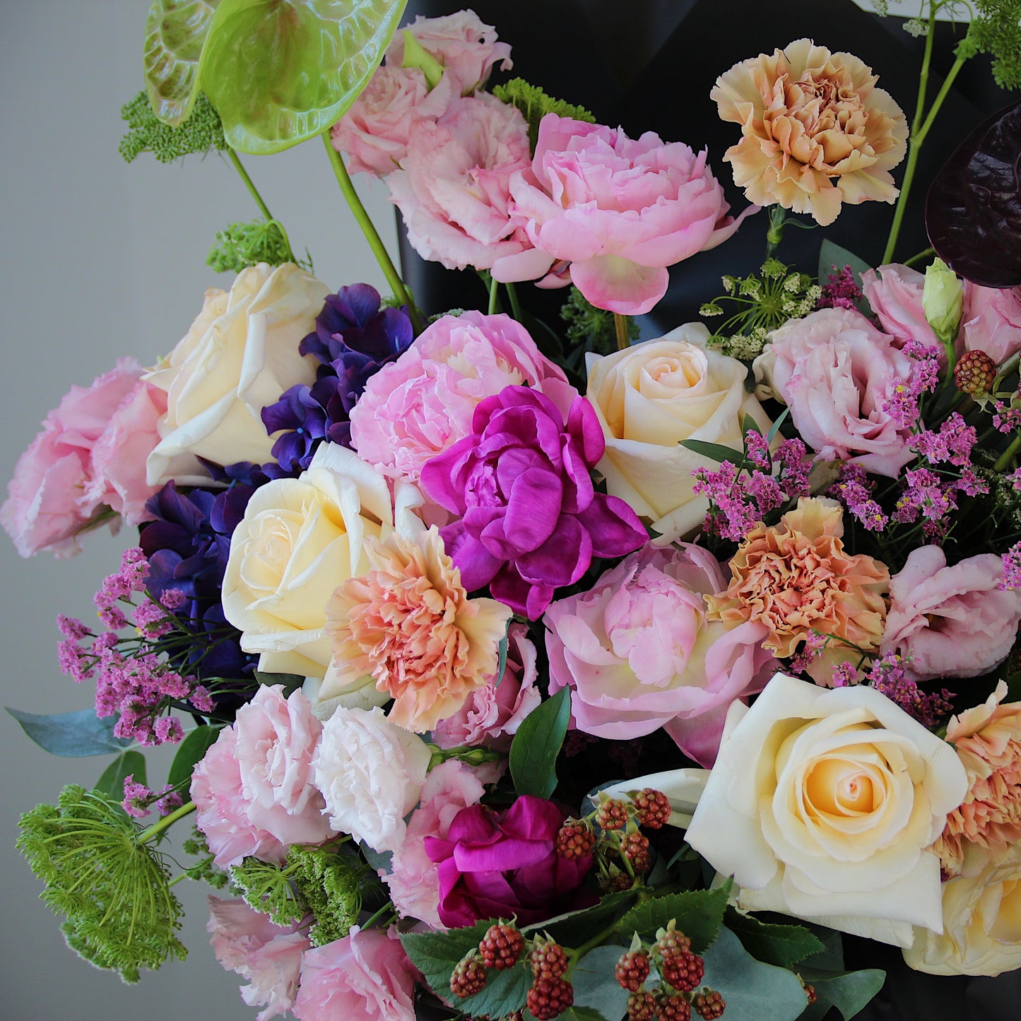 flowers delivery genoa Flowers