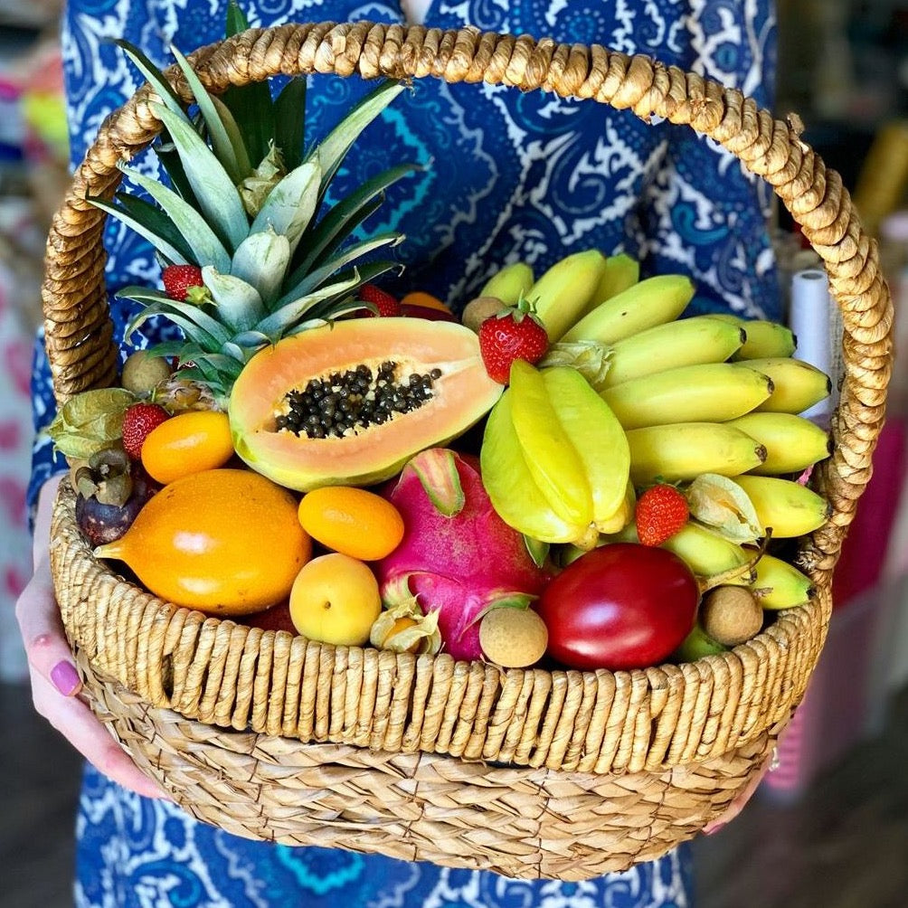 fruit basket delivery in Genoa product_type
